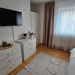House Tinz - Cozy In A Quiet Location Prázdninový dům *