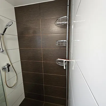 בית נופש House Tinz - Cozy In A Quiet Location היילברון