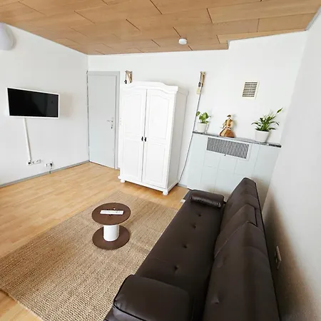 House Tinz - Cozy In A Quiet Location * 海尔布隆