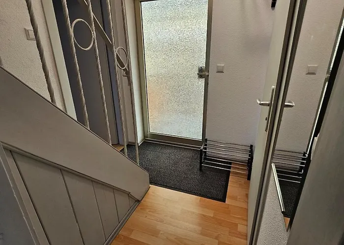 Vakantiehuis House Tinz - Cozy In A Quiet Location