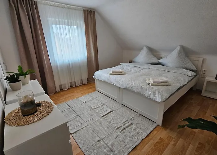 House Tinz - Cozy In A Quiet Location Vakantiehuis